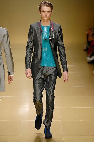 Look 25
